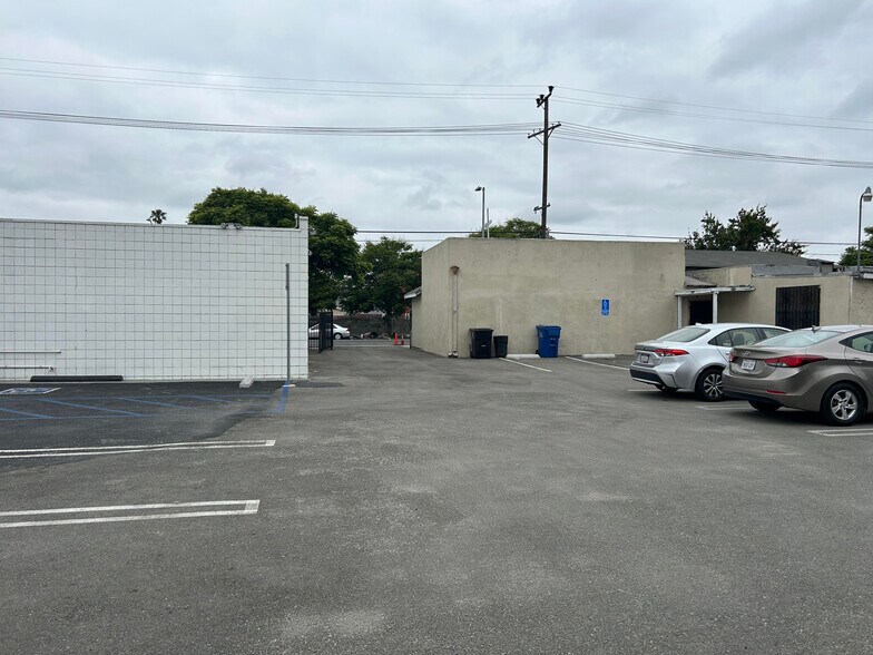 More Photos Of 10616 Avalon Blvd, Los Angeles Loft Creative Space For Sale