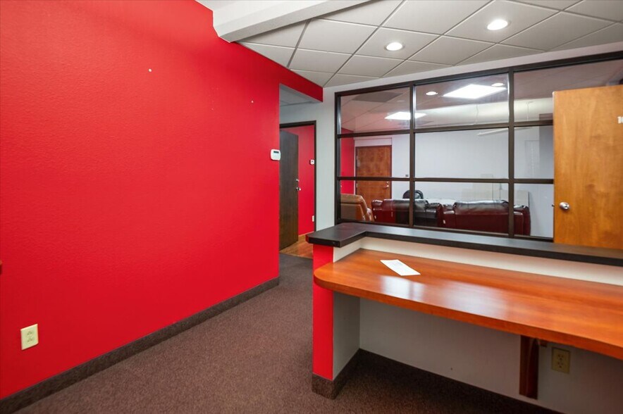 More Photos Of 2850 W Serendipity Cir, Colorado Springs Medical For Sale