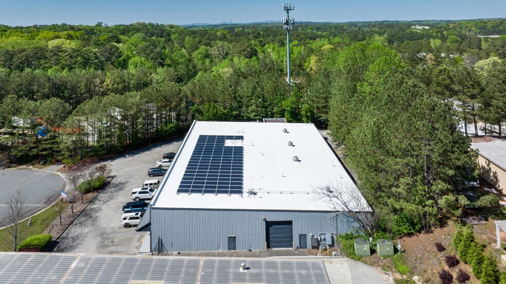 More Photos Of 3050 Matlock Dr, Kennesaw Light Manufacturing For Sale