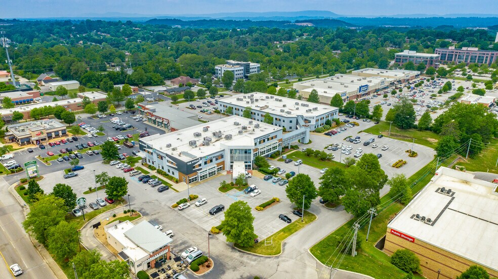 More Photos Of 1949 Gunbarrel Rd, Chattanooga Medical For Lease
