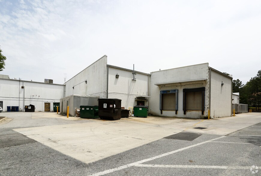 More Photos Of 1601 Cross Link Rd, Raleigh Freestanding For Lease