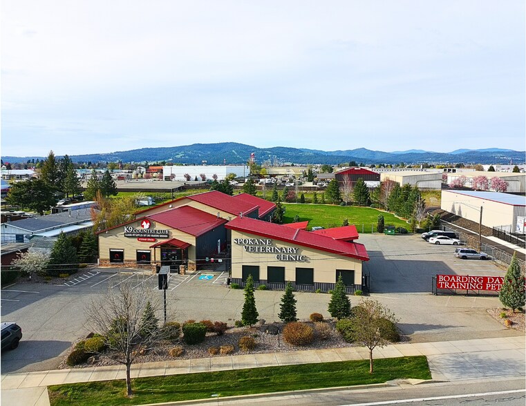 More Photos Of 19223-19225 E Appleway Ave, Spokane Valley Freestanding For Lease