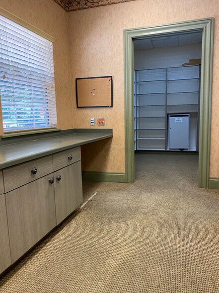More Photos Of 8489-8491 SE 165th Mulberry Ln, The Villages Medical For Lease