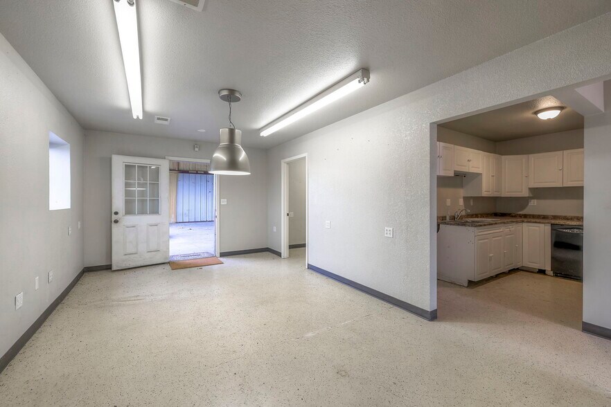 More Photos Of 17321 County Road 41, Archie Manufacturing For Sale