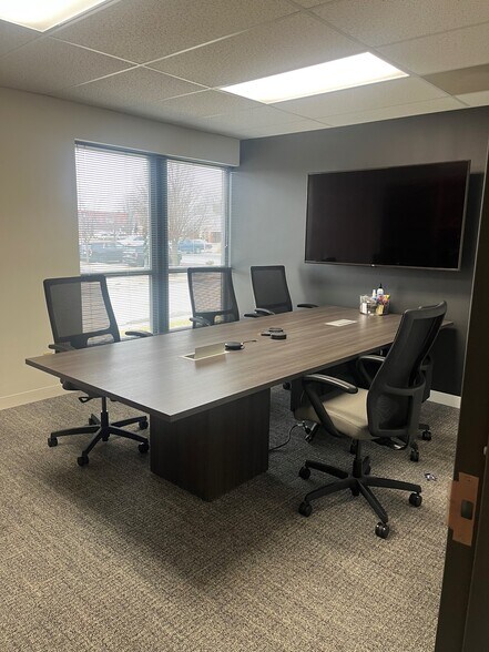 More Photos Of 403 E 3rd St, Sterling Office For Sale