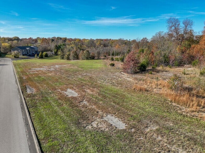 More Photos Of 400 Nandino Cir, Berea Land For Sale