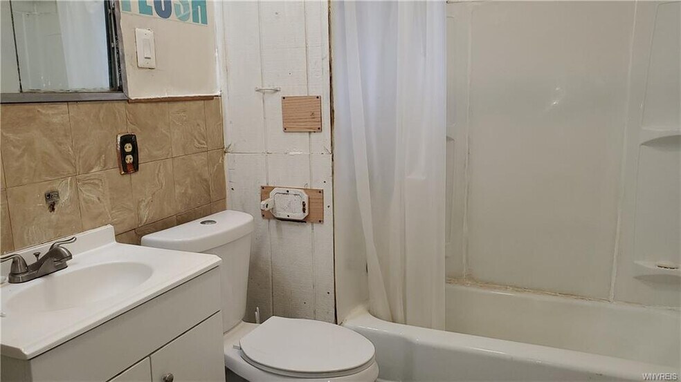 More Photos Of 76 Block St, Buffalo Apartments For Sale