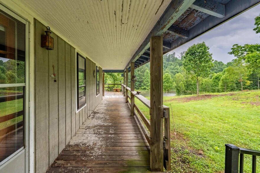 More Photos Of 306 Bear Branch rd, Roan Mountain Land For Sale