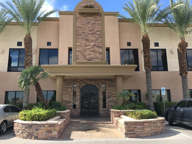 More Photos Of 2575 Montessouri St, Las Vegas Loft Creative Space For Lease