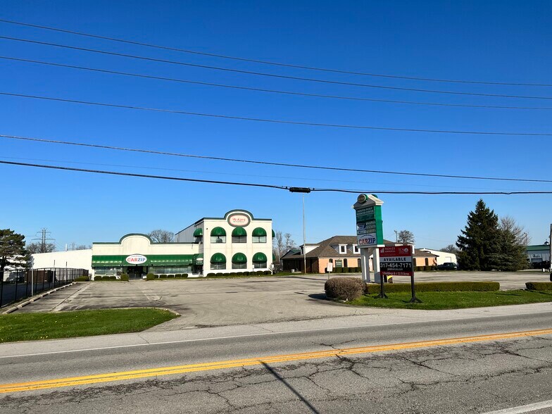 More Photos Of , Indianapolis Unknown For Sale