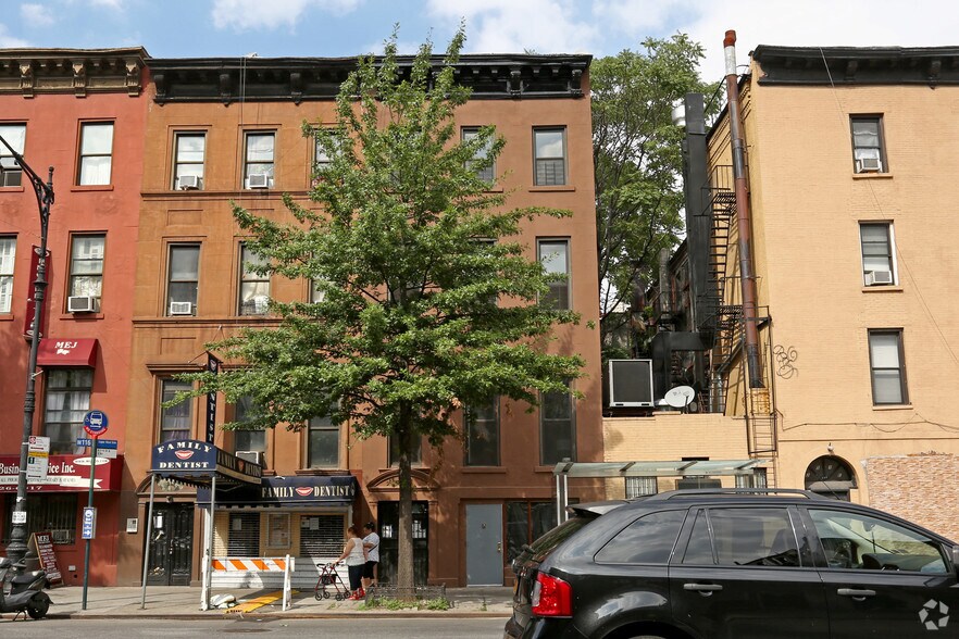 More Photos Of 249 E 116th St, New York Storefront Retail Residential For Lease