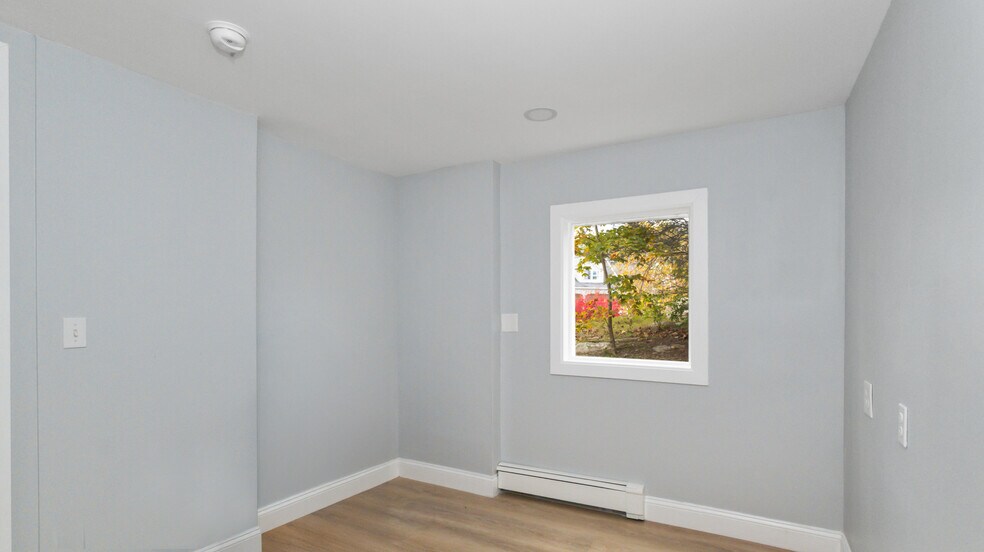 More Photos Of 104 Bridge Rd, Salisbury Loft Creative Space For Sale