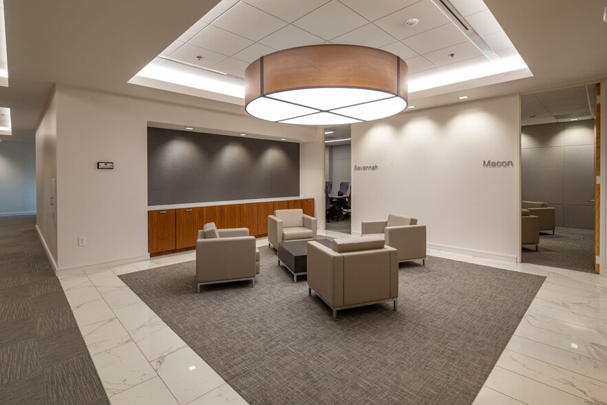 More Photos Of 3625 Cumberland Blvd SE, Atlanta Office For Lease