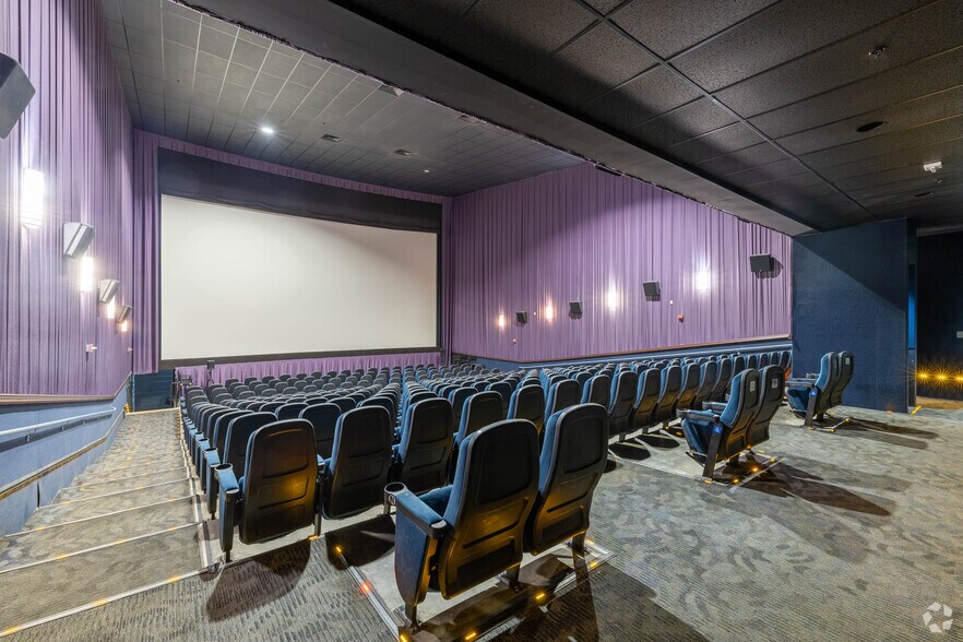 More Photos Of 450 W 2nd St, Claremont Movie Theatre For Sale