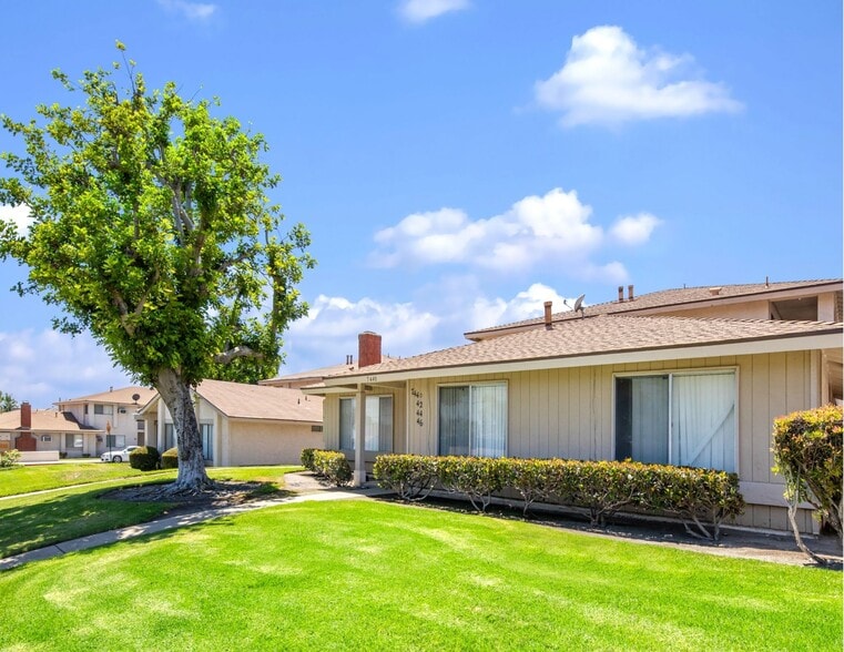 More Photos Of 7440-7446 Carnelian St, Rancho Cucamonga Apartments For Sale