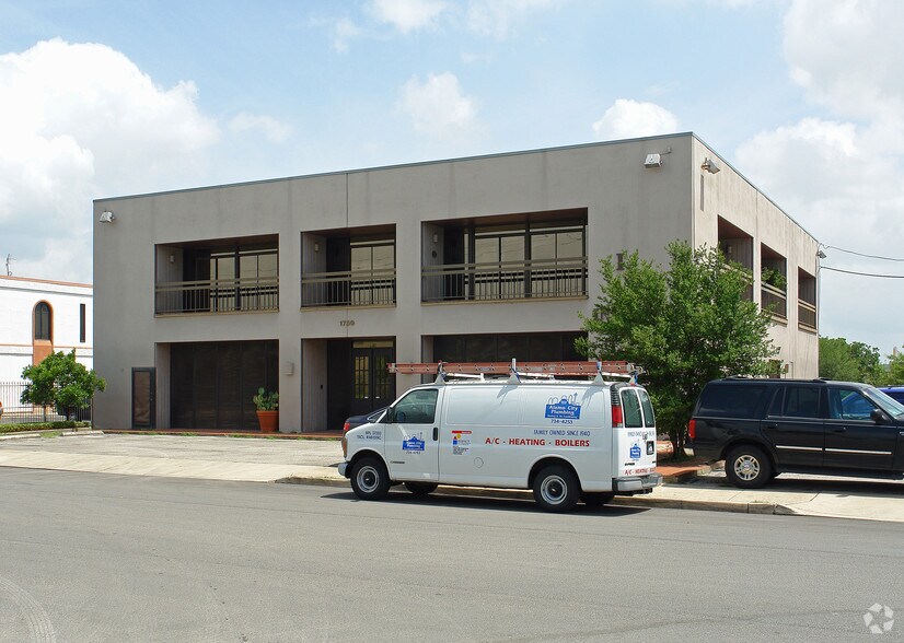 Primary Photo Of 1739 Citadell Plz, San Antonio Office For Lease