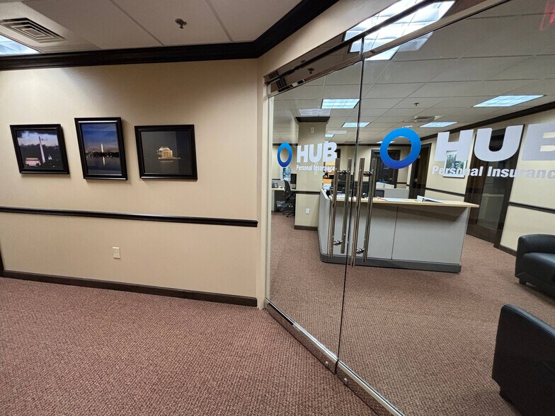 More Photos Of 90-100 Central St, Holliston Storefront Retail Office For Lease