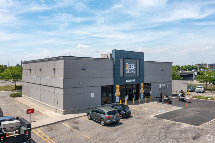 More Photos Of 2625 Weston Rd, Toronto Unknown For Lease