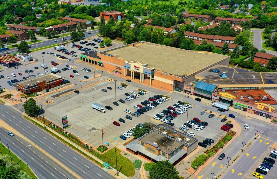 More Photos Of 2900 Steeles Ave E, Markham Storefront For Lease