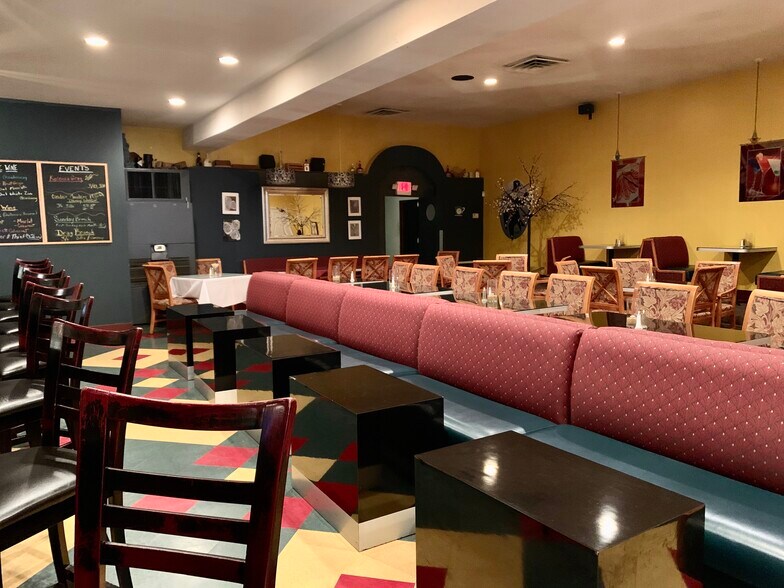 More Photos Of 41-45 N Potomac St, Hagerstown Restaurant For Sale