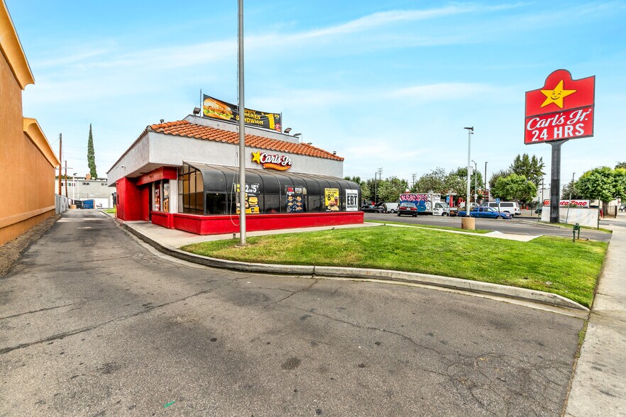 More Photos Of 21201 Sherman Way, Canoga Park Fast Food For Sale