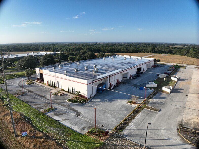 More Photos Of 1901 Longleaf Blvd, Lake Wales Warehouse For Sale