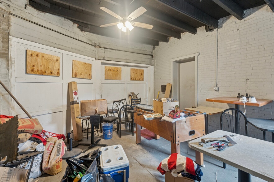 More Photos Of 4742-4744 Richmond St, Philadelphia Restaurant For Lease