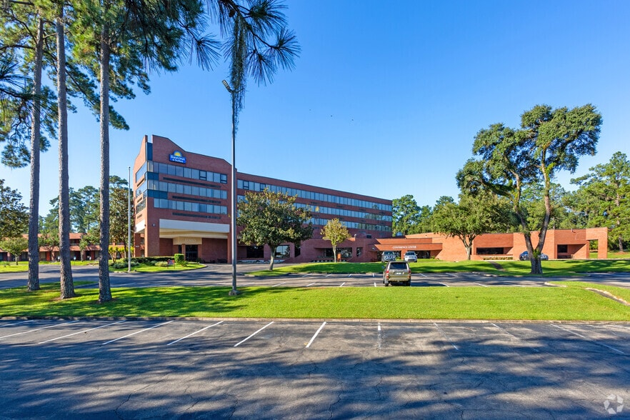 More Photos Of 2900 N Monroe St, Tallahassee Hotel For Lease