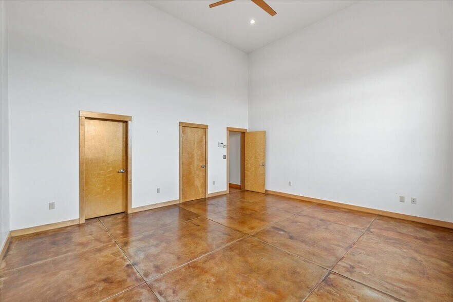 More Photos Of 507 2nd St, Eureka General Retail For Sale