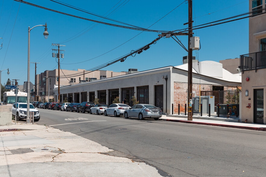 More Photos Of 1801 Blake Ave, Los Angeles Flex For Sale