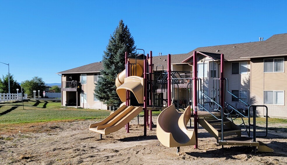 More Photos Of 1680 E 300 S, Price Apartments For Sale