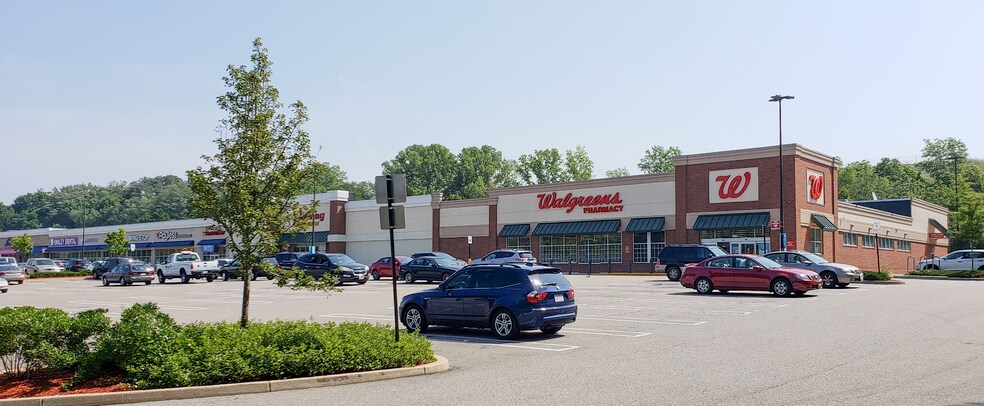 Primary Photo Of 940-980 American Legion Hwy, Roslindale Freestanding For Lease
