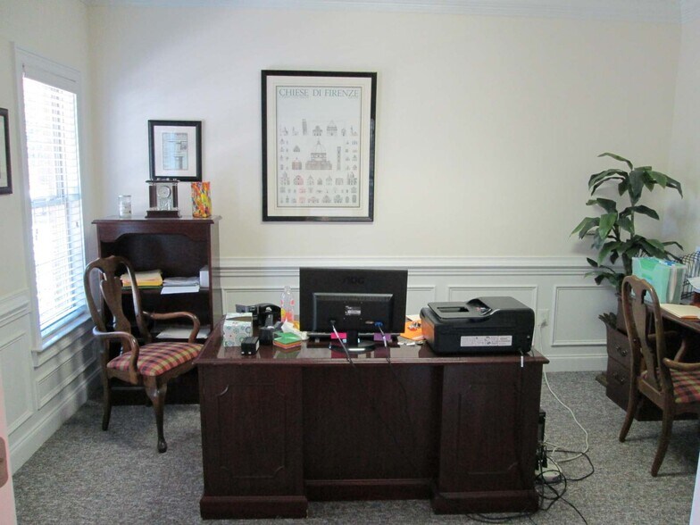 More Photos Of 1301 Shiloh Rd, Kennesaw Office Residential For Lease