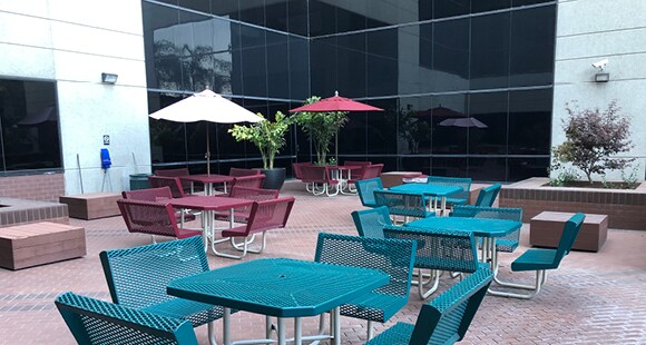 More Photos Of 16030 Ventura Blvd, Encino Office For Lease