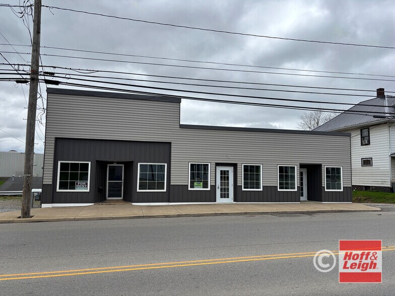 More Photos Of 715 Cottage St, Ashland Storefront For Lease