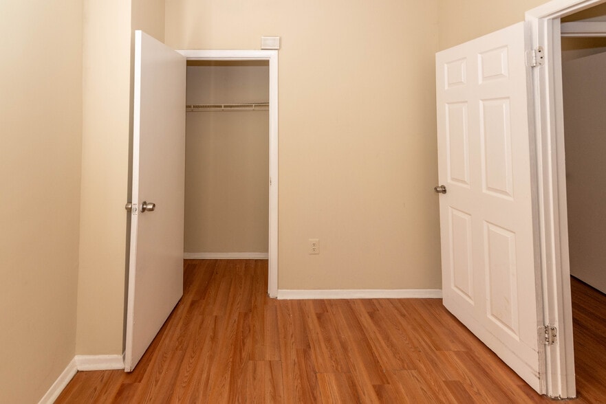 More Photos Of 3901 Dorchester Rd, Baltimore Apartments For Sale