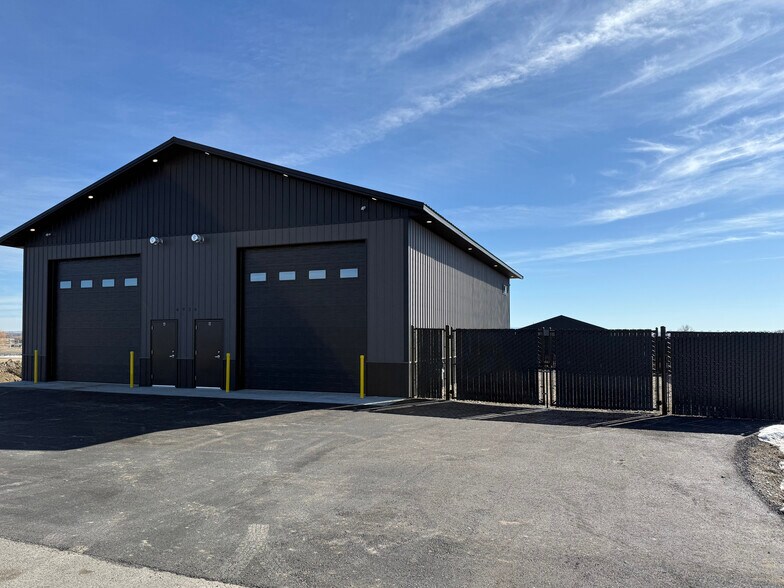 More Photos Of 6936 All Terrain Ave, Billings Self Storage For Lease