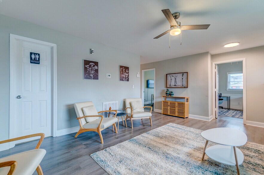 More Photos Of 2703 Spruill Ave, North Charleston Office For Sale