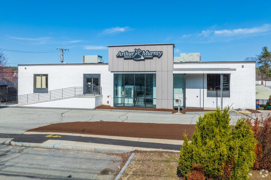 More Photos Of 209 Middlesex Tpke, Burlington Flex For Lease