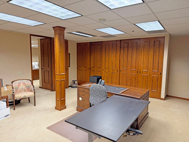 More Photos Of 1400 N Dutton Ave, Santa Rosa Medical For Sale