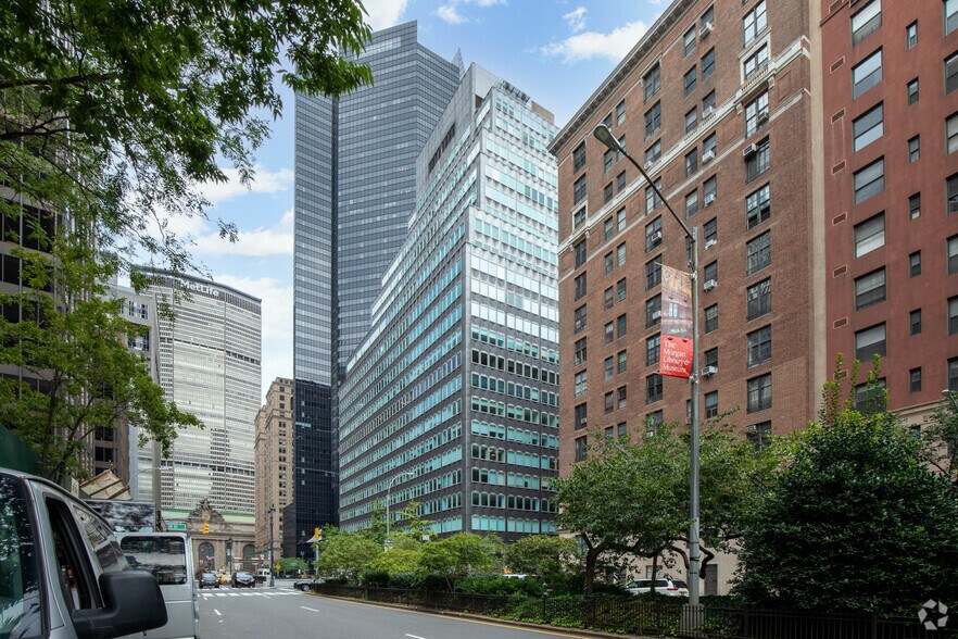 More Photos Of 99 Park Ave, New York Office For Lease