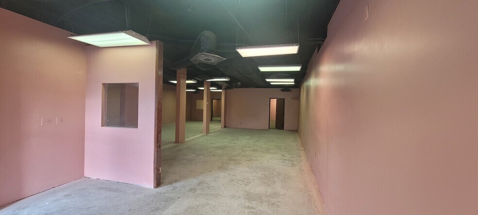 More Photos Of 16022 Grand River Ave, Detroit General Retail For Sale