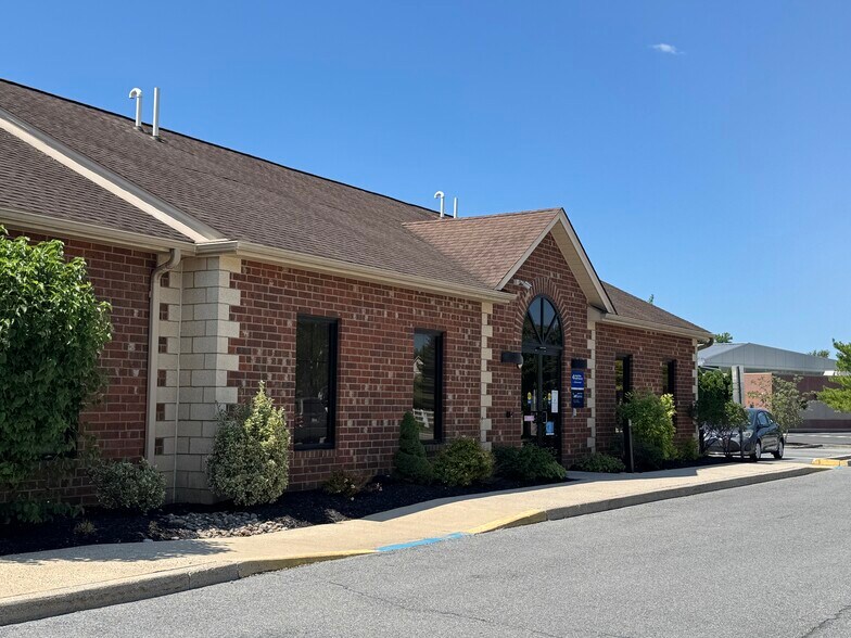 More Photos Of 6451 Village Ln, Macungie Office For Lease