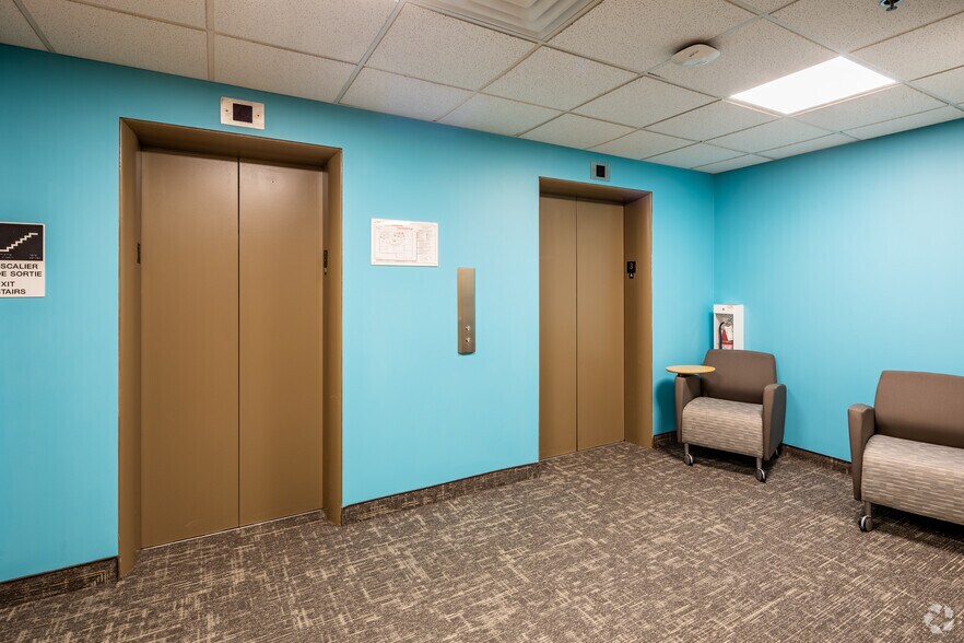 More Photos Of 191 Prom Du Portage, Gatineau Office For Sale