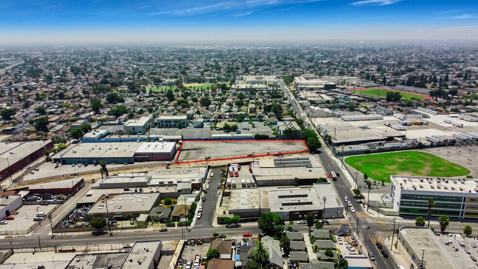 More Photos Of 2720 Compton Ave, Los Angeles Land For Sale