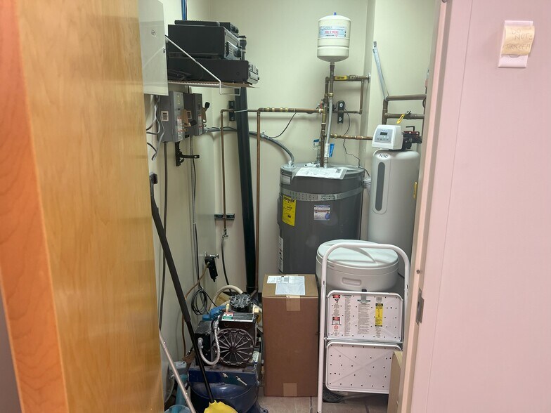 More Photos Of 3115 E Lion, Salt Lake City Medical For Sale