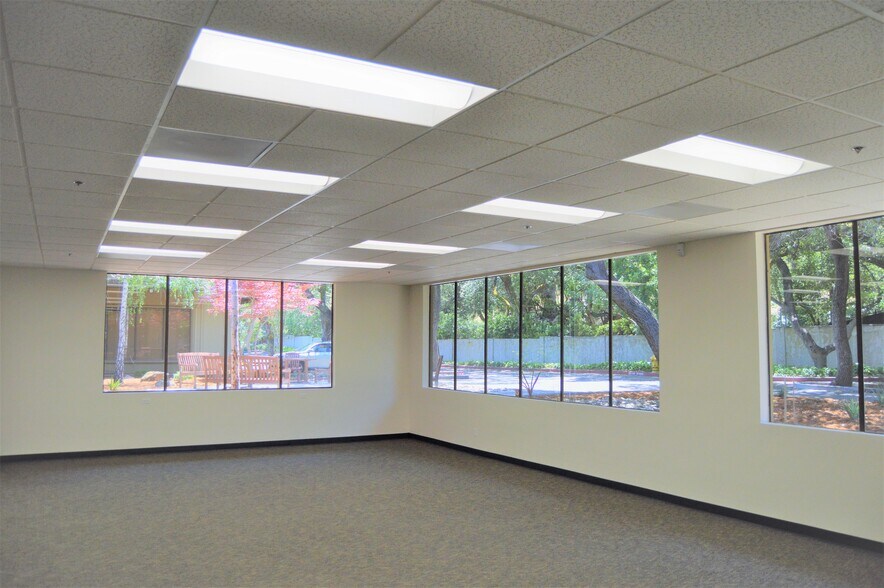 More Photos Of 983 University Ave, Los Gatos Unknown For Lease