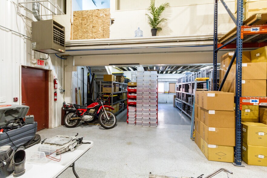 More Photos Of 1630 Foothill Dr, Boulder City Industrial For Sale