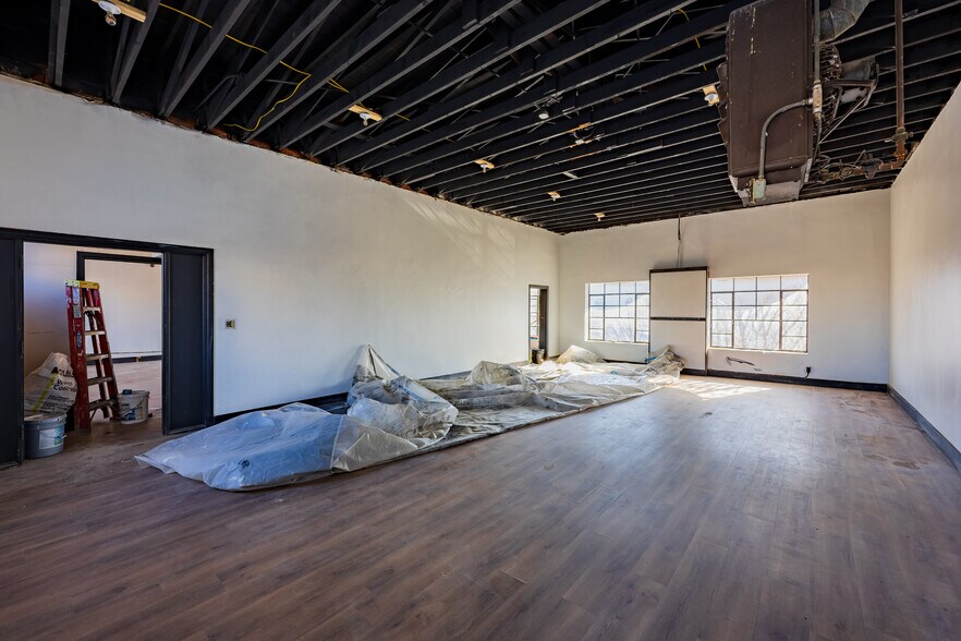 More Photos Of 114 E Broadway Ave, Enid Apartments For Sale