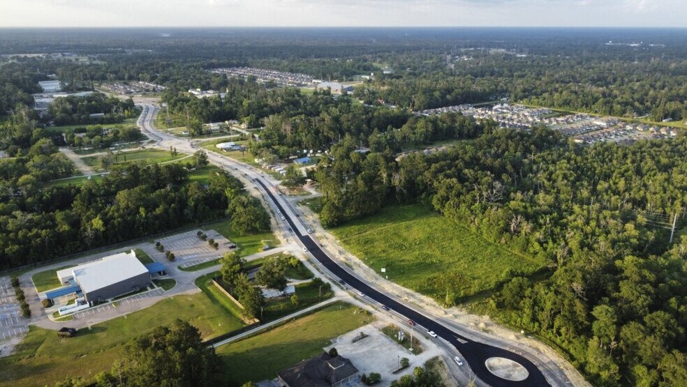 More Photos Of 28046 Juban Rd, Denham Springs Land For Lease